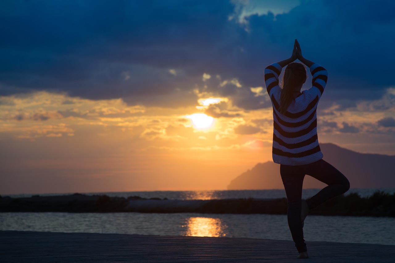 yoga, sunset, girl-4300033.jpg